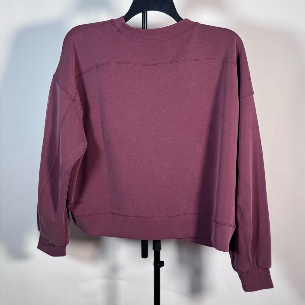 NWOT Lululemon Perfectly Oversized Cropped Crew *Softstreme - Picture 2 of 6